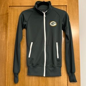 Like new! Worn 1x! Nike Green Bay Packer full zip